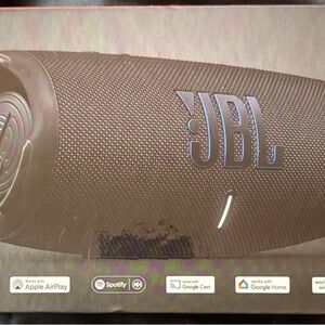 New JBL Charge 5 Black Bluetooth WiFi Speaker